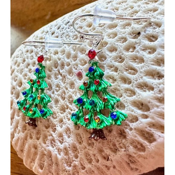 Home for Holidays Christmas Tree Earrings Open Cut Crystals Star Handmad… - Picture 9 of 12